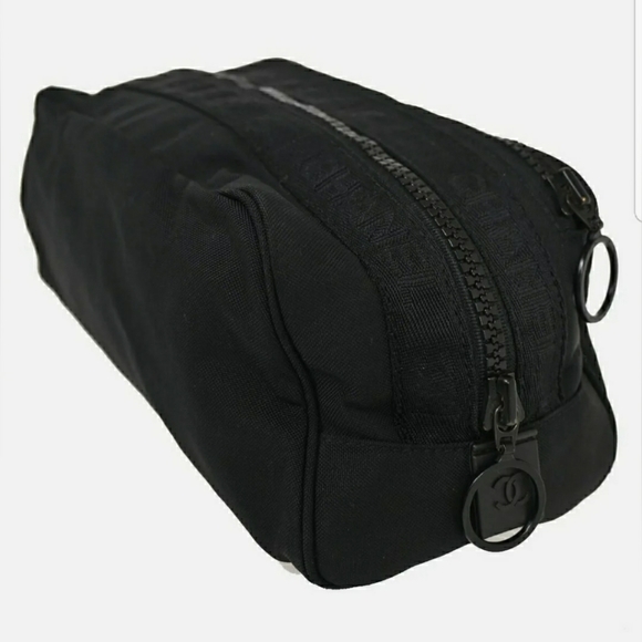 🌬CHANEL Logo CC Sport Line Pouch Nylon Rubber Lea - Picture 4 of 15